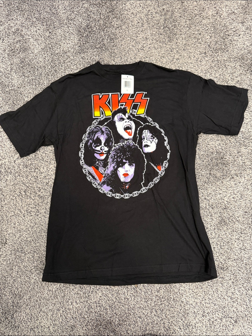 NWT! Short Sleeve Kiss T-shirt Size Large